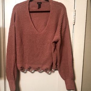 This is a very nice sweater . worn only 1 time. It’s in excellent shape.